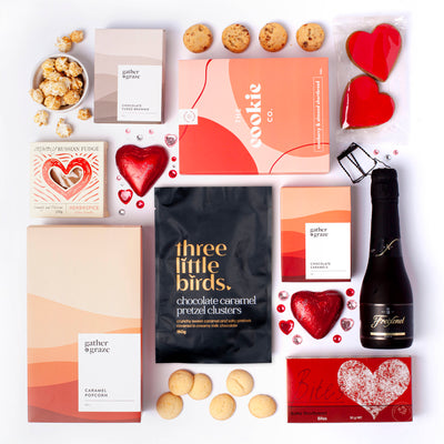 The Be My Valentine Gift Hamper For Your Boyfriend, Girlfriend or Spouse