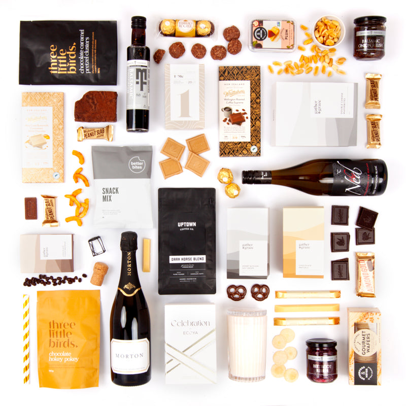 The Golden Goodness Champagne & Sauvignon Deluxe Gift Box